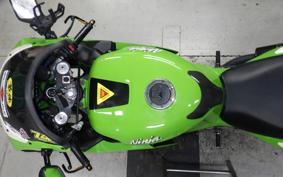 KAWASAKI NINJA ZX-7R 1999