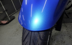 SUZUKI GSR250S