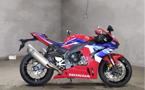 HONDA CBR1000RR R SC82