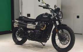 TRIUMPH SCRAMBLER 900