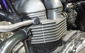 TRIUMPH BONNEVILLE T100 2006