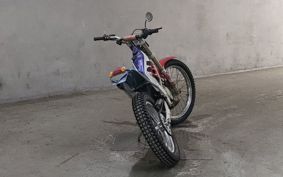 BETA BETA  TECHNO 125 ..