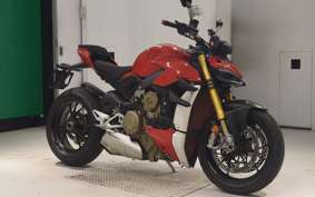 DUCATI STREETFIGHTER V4 S 2023
