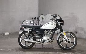 YAMAHA YB125SP PCJL