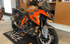 KTM 1290 SUPER DUKE GT V6940