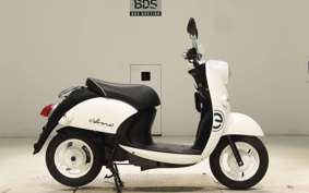 YAMAHA E-VINO SY11J