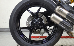DUCATI SUPER SPORT S 2017 VA01