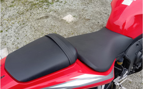 YAMAHA YZF-R6 2005 RJ09