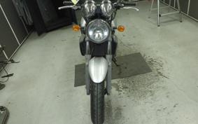 SUZUKI GSX250FX ZR250C