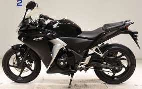 HONDA CBR250R GEN 3 2003 MC41