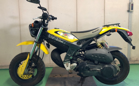 SUZUKI  STREET MAGIC 2 CA1LB