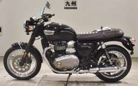 TRIUMPH BONNEVILLE T100 2020