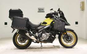 SUZUKI Vｽﾄﾛｰﾑ650XTA 2018 C733A