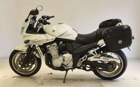 SUZUKI BANDIT 1250 SA 2009 GW72A