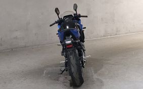 SUZUKI GSX-8R EM1AA