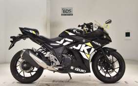 SUZUKI GSX250R