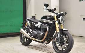 TRIUMPH SPEED ​​TWIN 1200 RS 2025