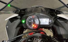 YAMAHA YZF-R25 RG10J
