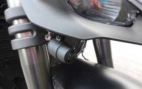 DUCATI  DUCATI  STREET  FIGHTER V2 2022 3F00