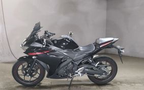 YAMAHA YZF-R25 RG10J