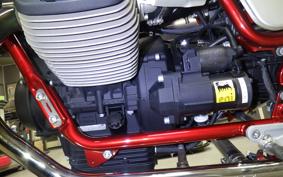 MOTO GUZZI V7 RACER 2013