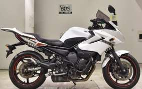 YAMAHA XJ6 ABS 2010