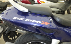 SUZUKI GSX-1300R HAYABUSA 2002