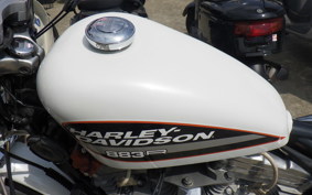 HARLEY XLH883