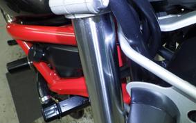 HONDA VTR 250 Gen. 2 MC33