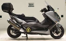 YAMAHA T-MAX 530 2013