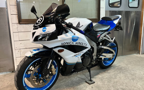 HONDA CBR600RR 2009 PC40