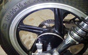 YAMAHA YB125SP 2012