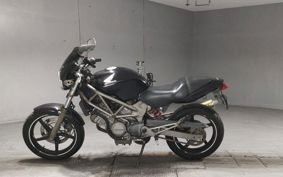 HONDA VTR 250 MC33