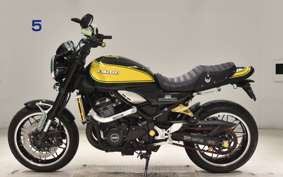 KAWASAKI Z900RS 2024 ZR900K