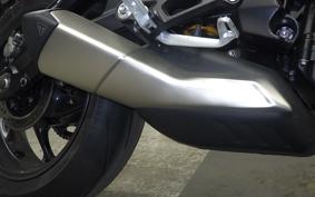 TRIUMPH STREET TRIPLE RS 2025