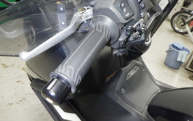 YAMAHA T-MAX 560 T 2023 SJ19J