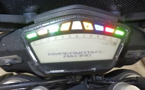 DUCATI HYPERMOTARD 820 2014