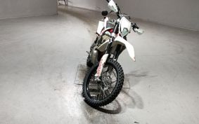 GASGAS EC250 RACING ..