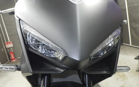 HONDA CBR650R E-Clutch 2026 RH17