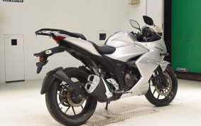 SUZUKI ｼﾞｸｻｰ250SF ED22B