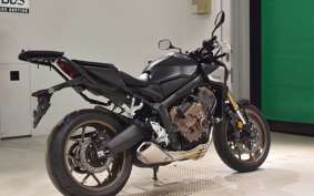 HONDA CB650R E-Clutch 2025 RH17