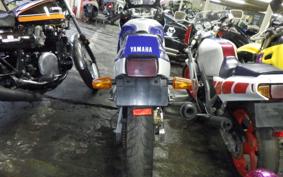 YAMAHA FZR400 1992 1WG