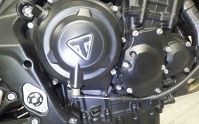 TRIUMPH STREET TRIPLE R 2023