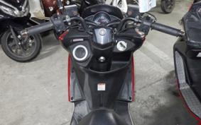 YAMAHA S-MAX 2025