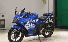 SUZUKI GIXXER 250 SF 2001