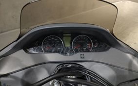 SUZUKI SKYWAVE 250S CJ44A