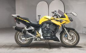 YAMAHA FZS1000 FAZER 2002 RN06