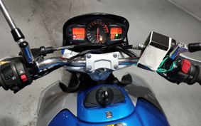 SUZUKI GSR 400 2009 GK7EA