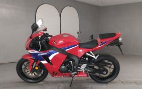 HONDA CBR600RR PC40