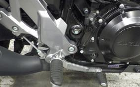 SUZUKI Vｽﾄﾛｰﾑ250